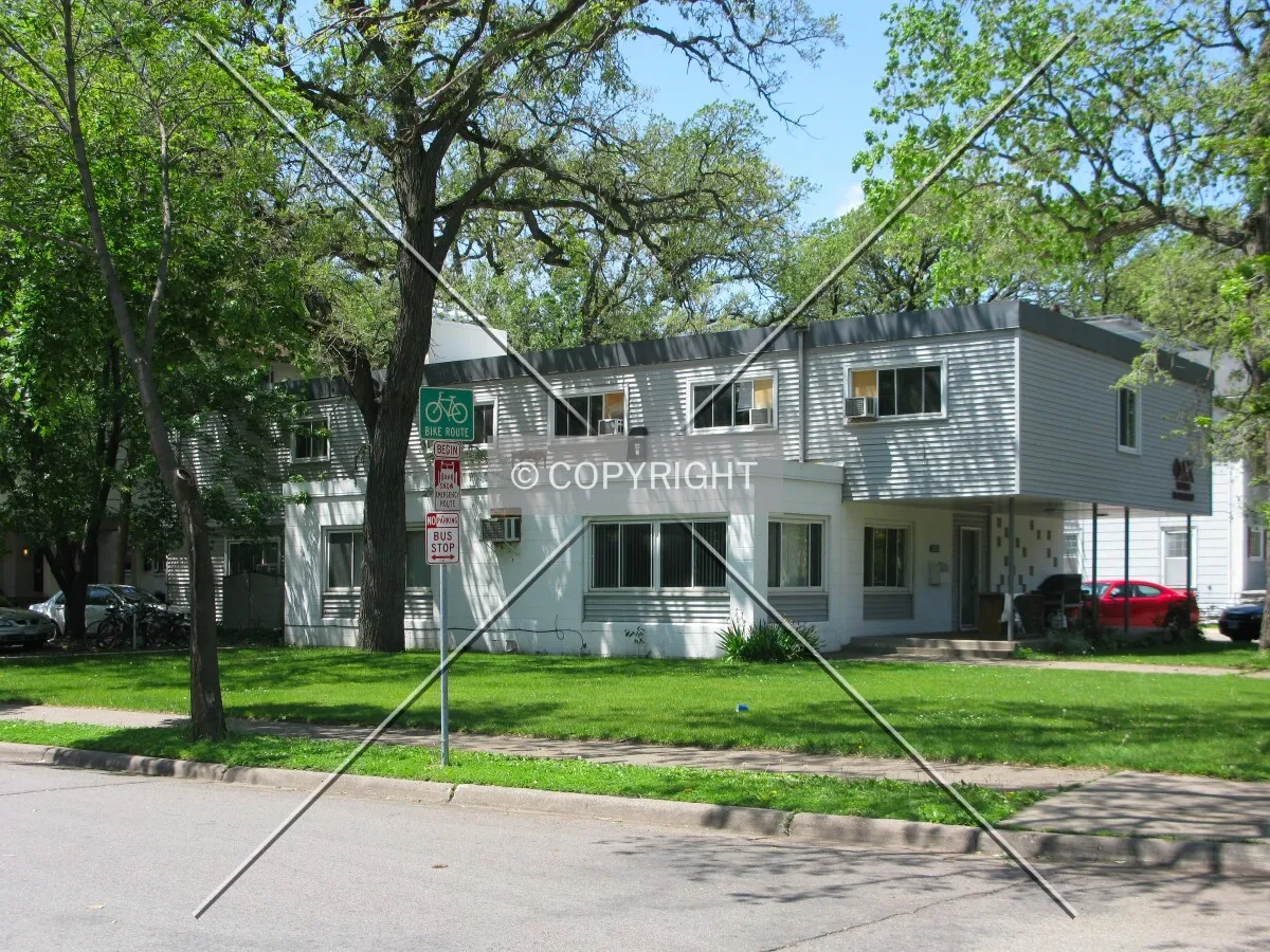 View to the west across 11th Avenue SE