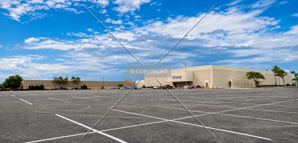 Merritt Square Mall