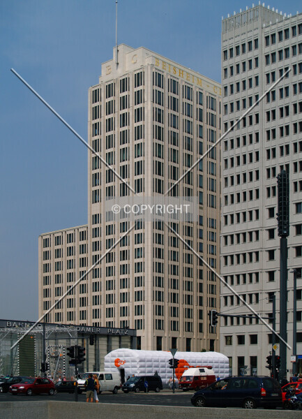 Photo 420-592-939
