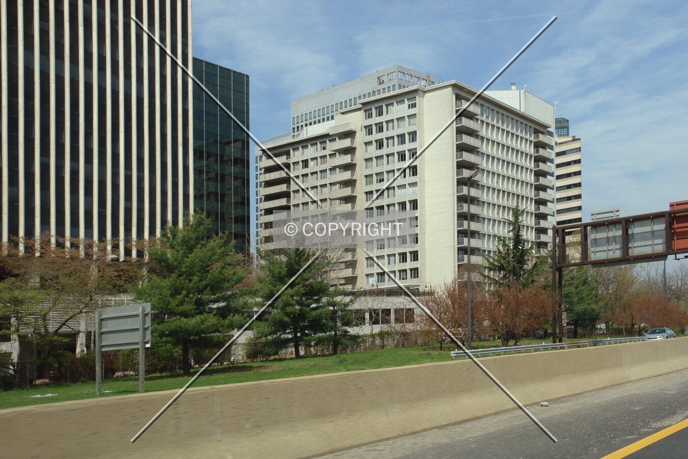 Photo 422-033-228