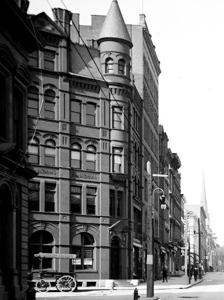 Photo 424-306-655