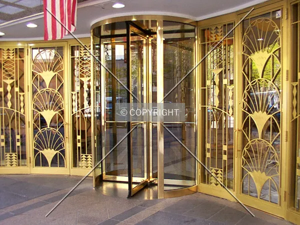 Entrance on Chestnut Street