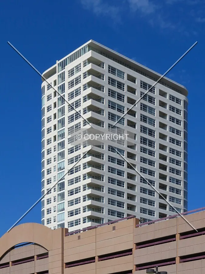 Looking up from North 4th Street