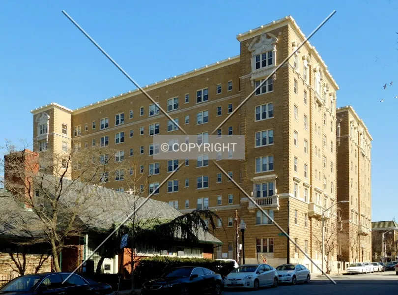 Photo 428-132-707