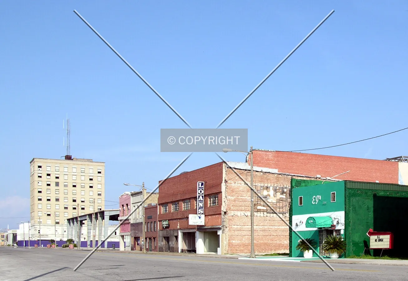 Looking north along Proctor Street downtown