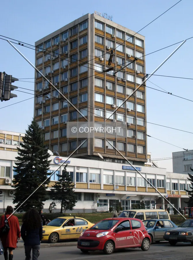 Full elevation