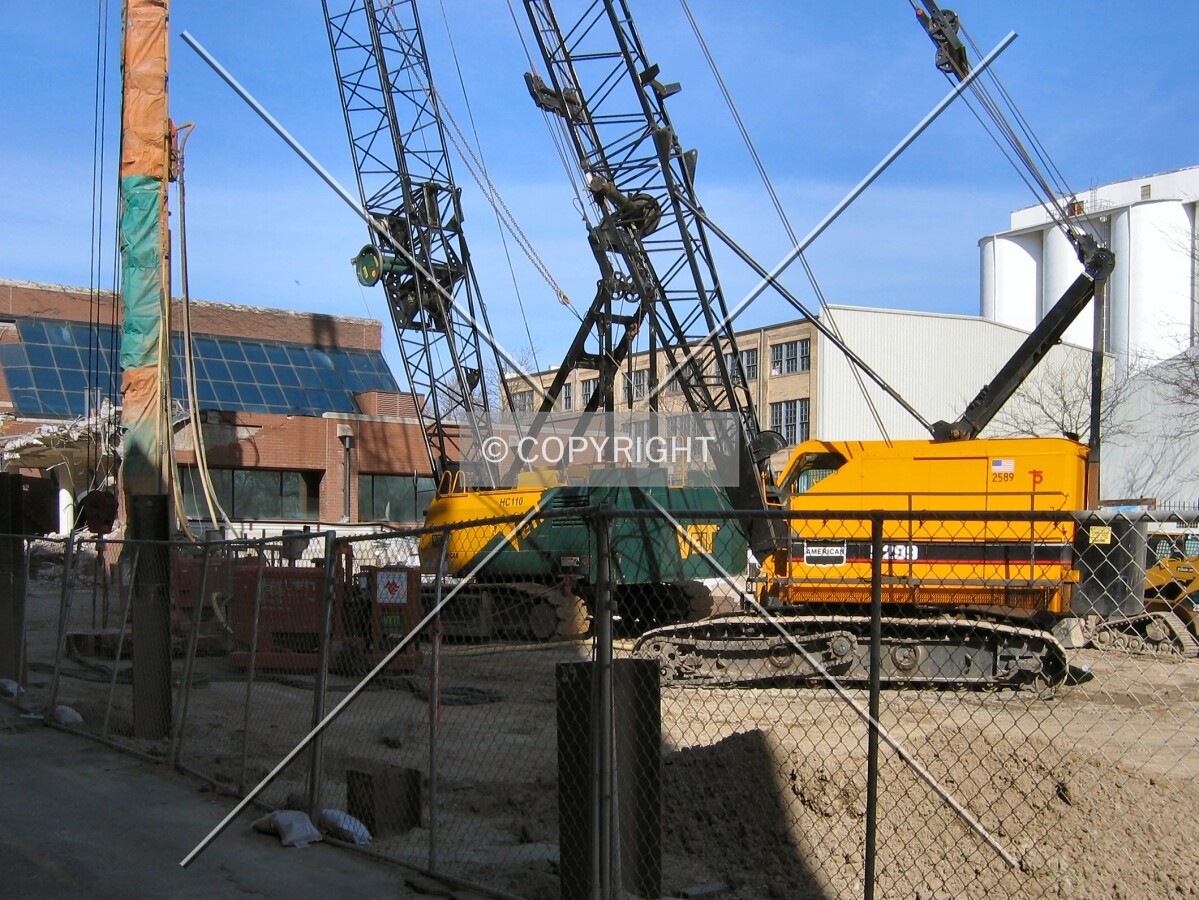 Drilling rig from the west