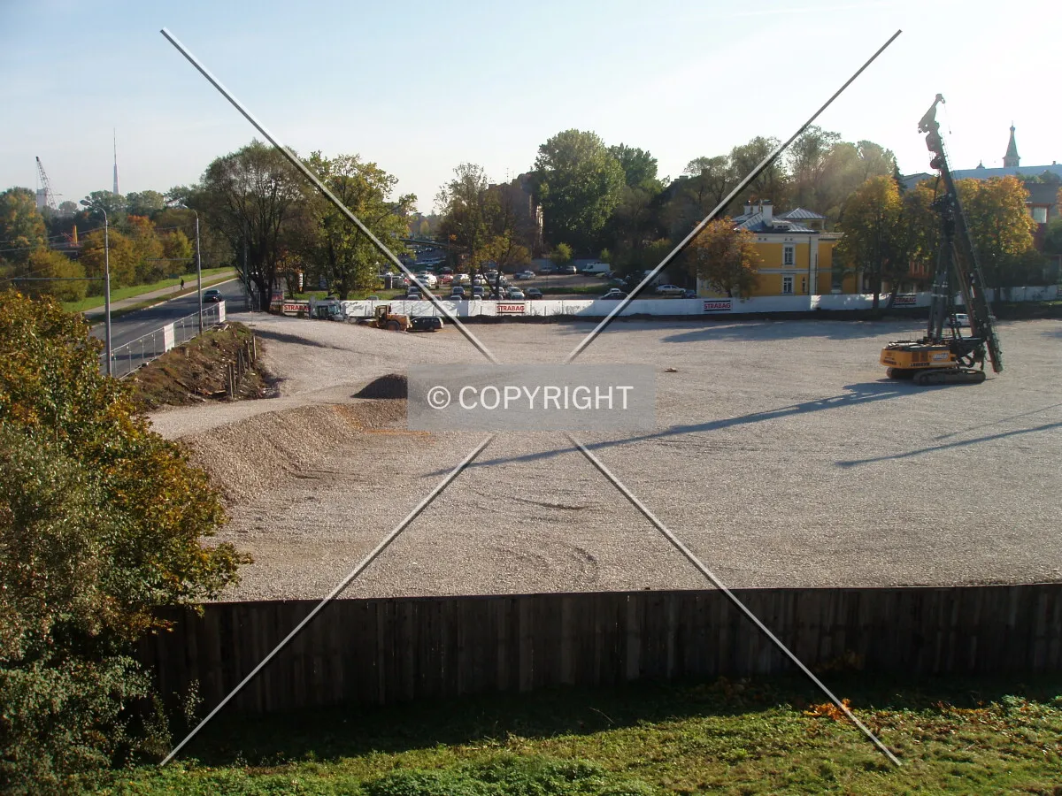 Northeast side of construction site. View from Vansu bridge