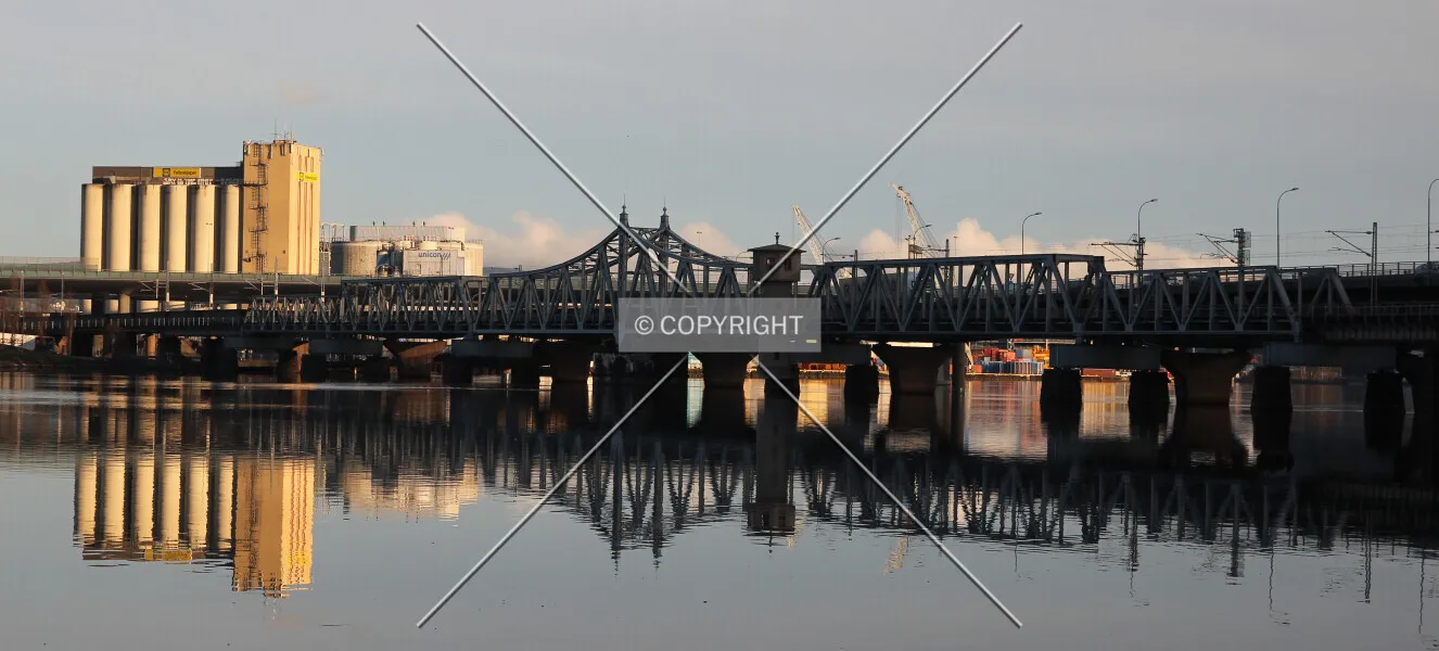 Photo 430-738-237