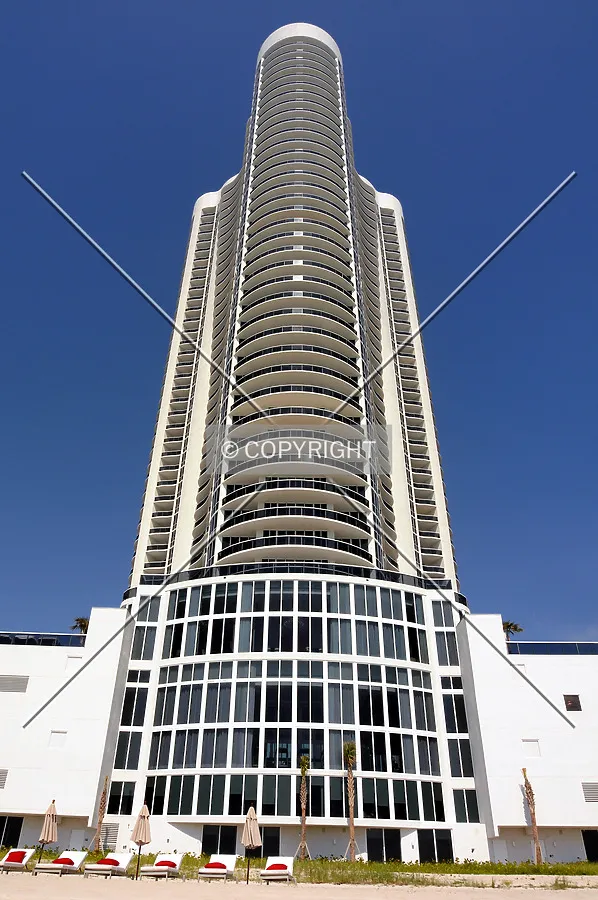 Looking up from the east along the beach