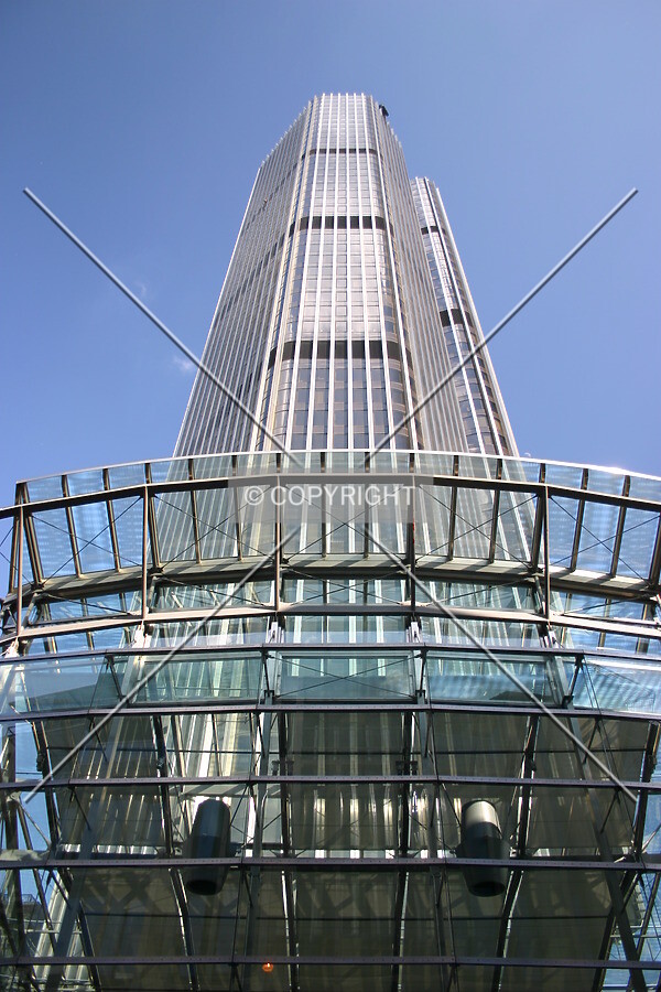 Looking up through the entrance atrium from Old Broad Street
