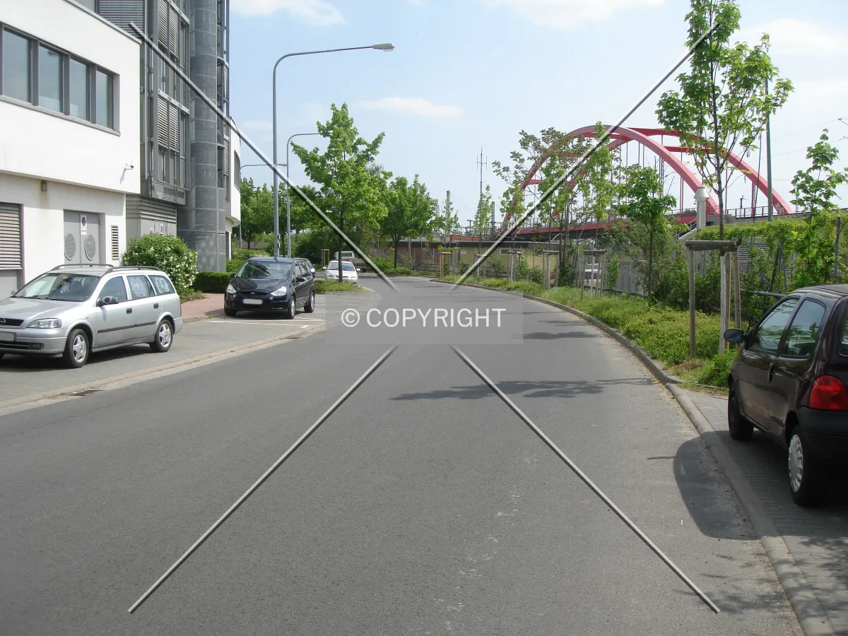 Photo 432-037-780