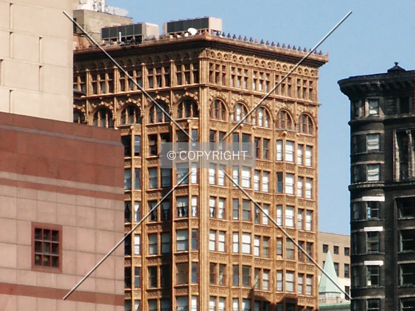 Upper floors seen from Wells Street
