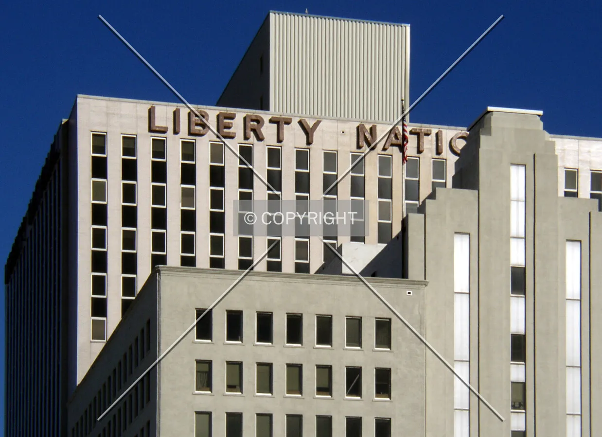 Detail of the upper floors on the western facade