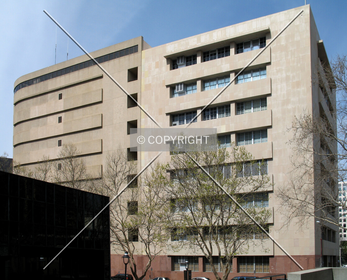 Southeast side seen from Park Center Plaza