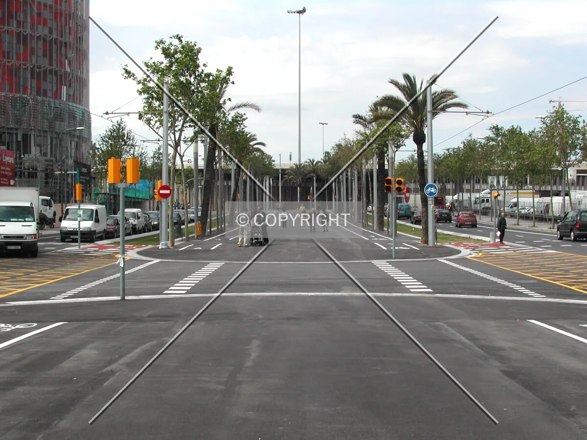 Looking west towards Plaça de les Glories