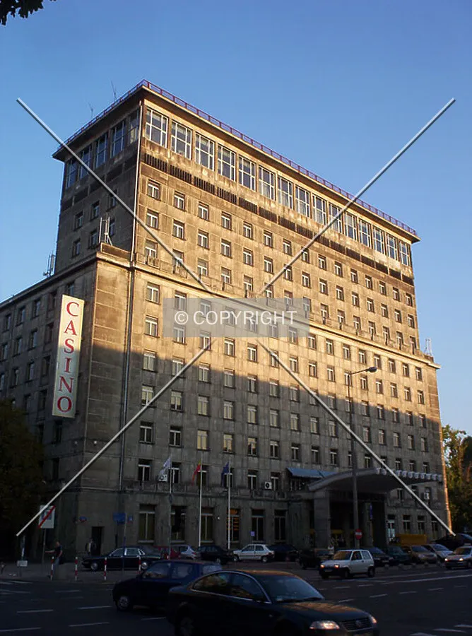 Photo 437-018-748