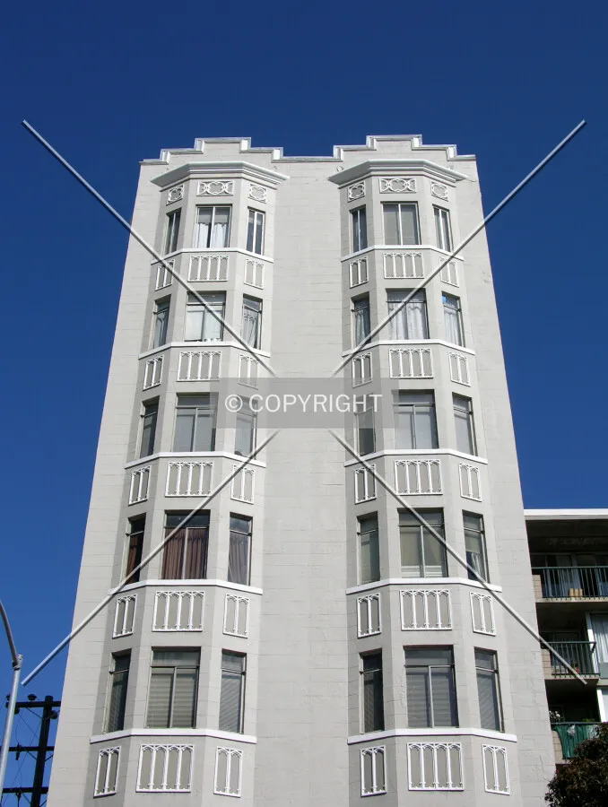 Looking up the southern side from Bush Street