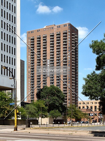 Photo 437-342-571