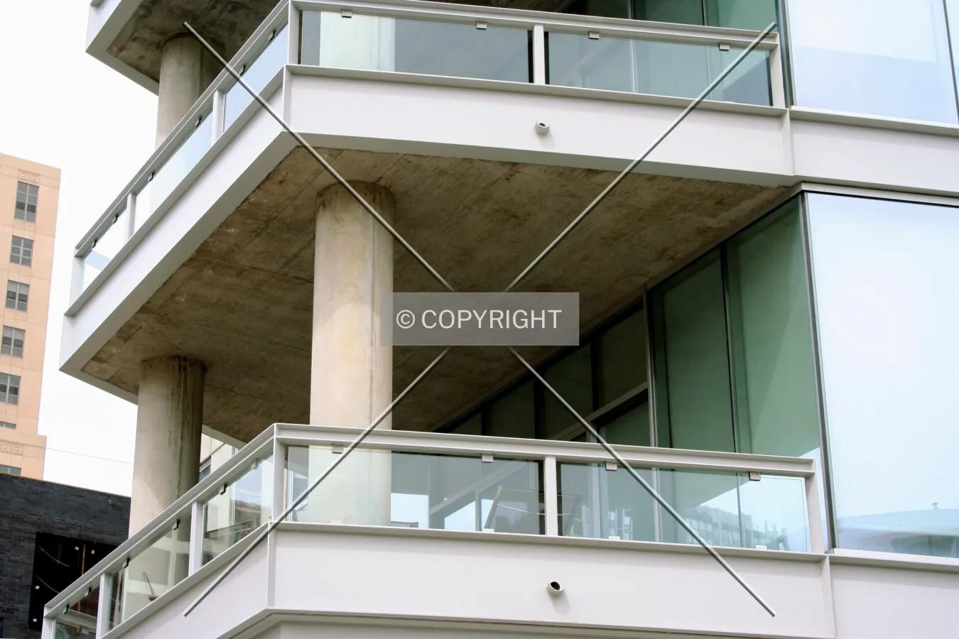 Photo 437-346-269