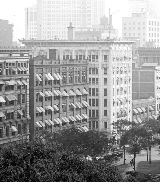 Photo 438-267-795