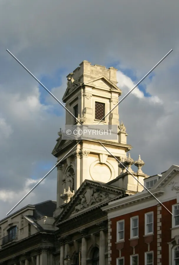 View southeast of the top of the tower from the junction of Old Street and Hoxton Street