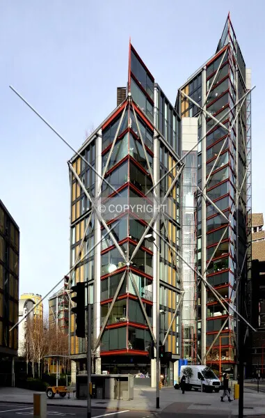 Photo 440-379-261