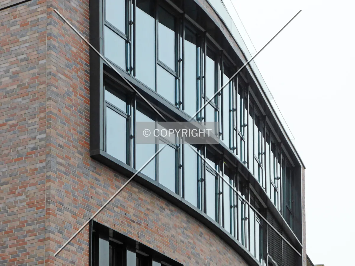 Photo 442-117-822
