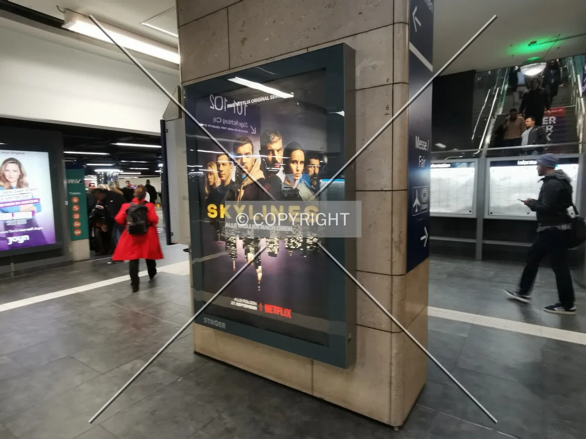 Skylines advertisement