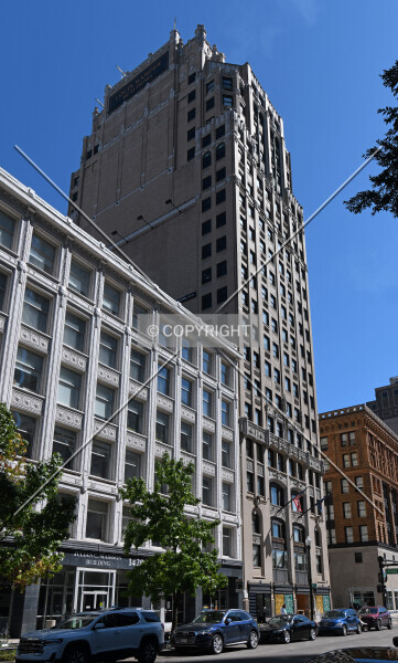 Photo 442-376-670