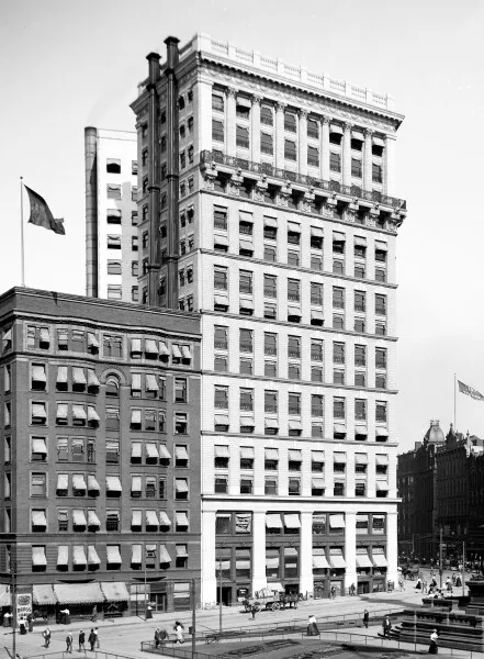 Photo 443-101-448