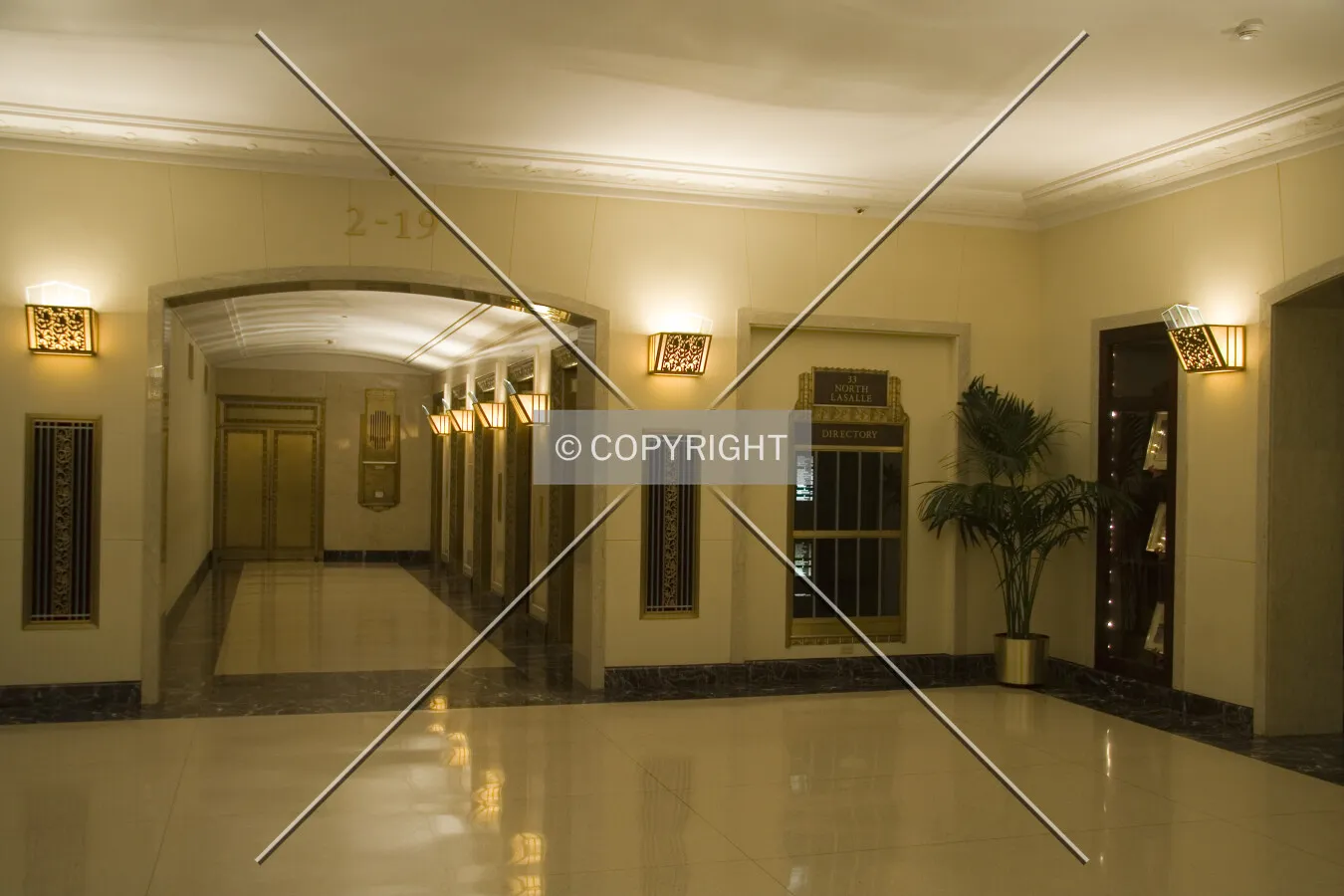 Photo 443-130-845