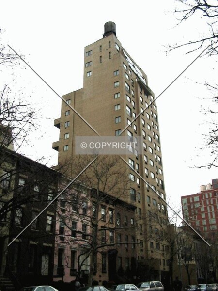 Photo 445-325-809