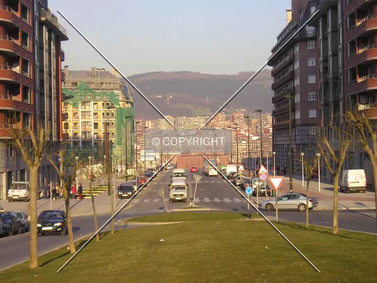 View from the roundabout at Juan de Garay