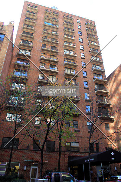 Photo 447-627-793