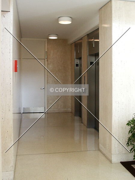 Photo 447-662-912
