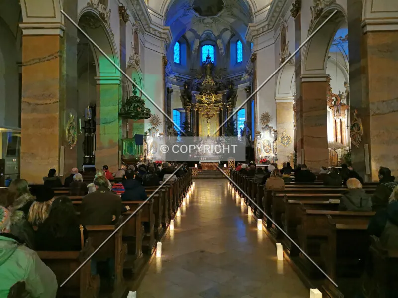 Photo 447-813-745
