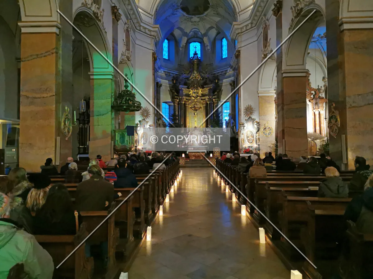 Photo 447-813-745