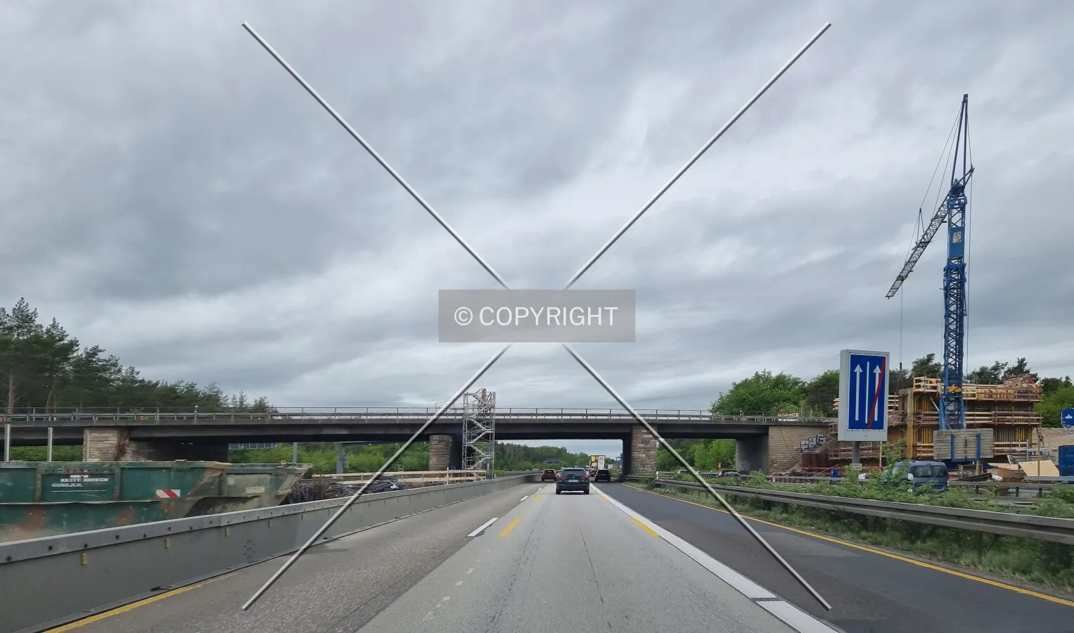 Photo 448-440-011