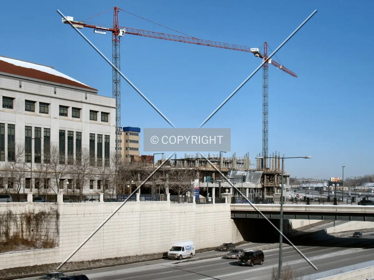 View to the northeast from the Robert Street Bridge over Interstate 35E/94