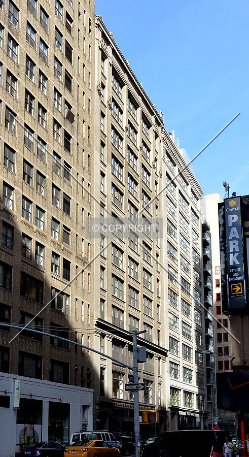 View from the west on 7th Avenue