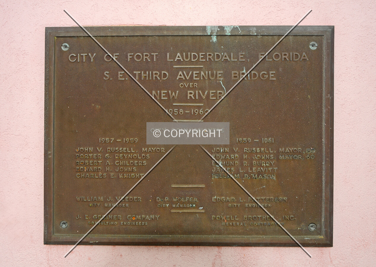 Plaque on the wall of the bridge house