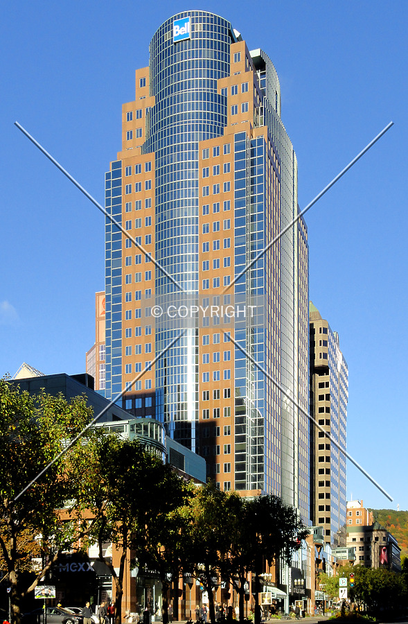 From McGill College Avenue to the southeast