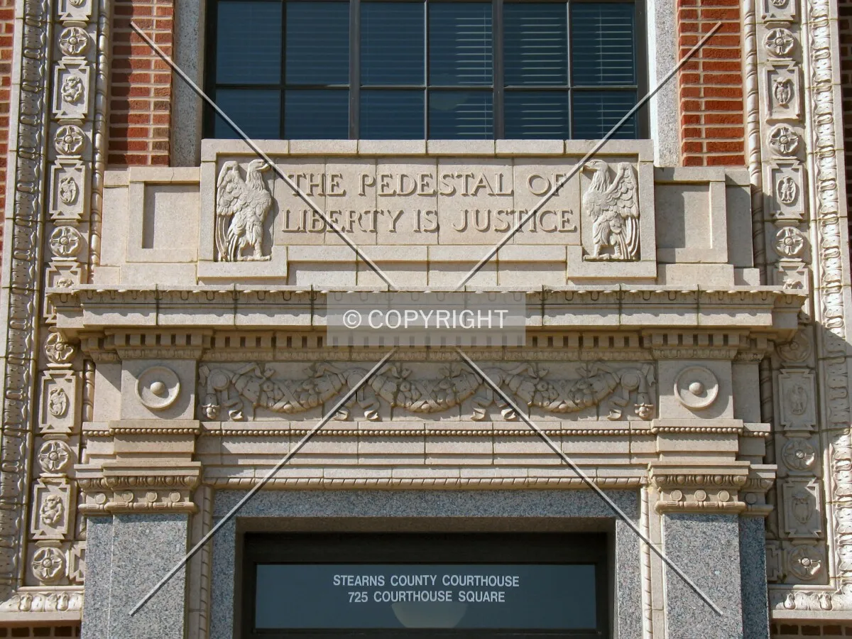 Detail above the east entrance