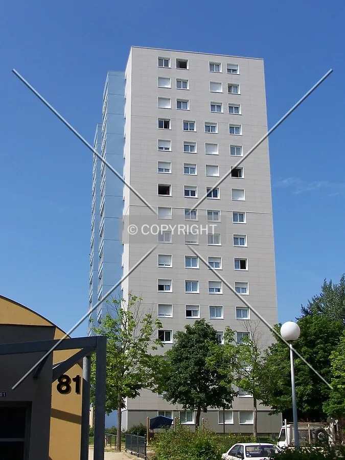 Face sud vue depuis le Boulevard Louis Volclair
