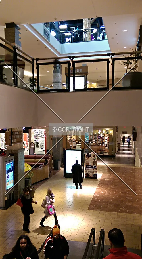 View towards the lower level from the south escalators; January 6, 2015