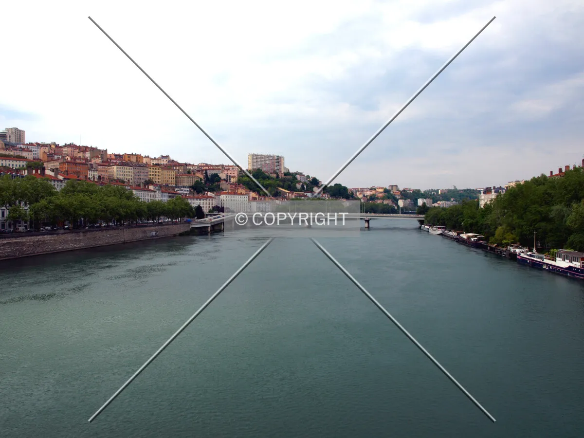 Looking north from Pont Morand