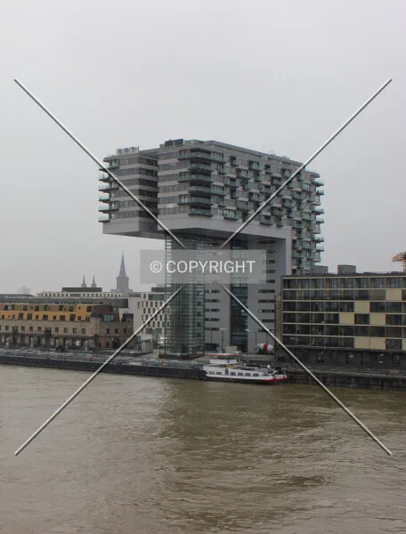 Photo 452-034-294