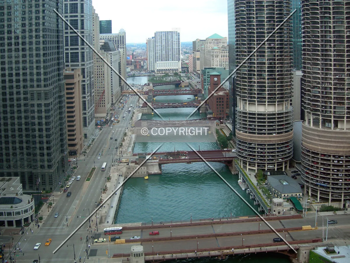Looking down the Chicago River from the 37th floor of Hotel 71