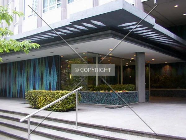 Entrance on Nelson Street